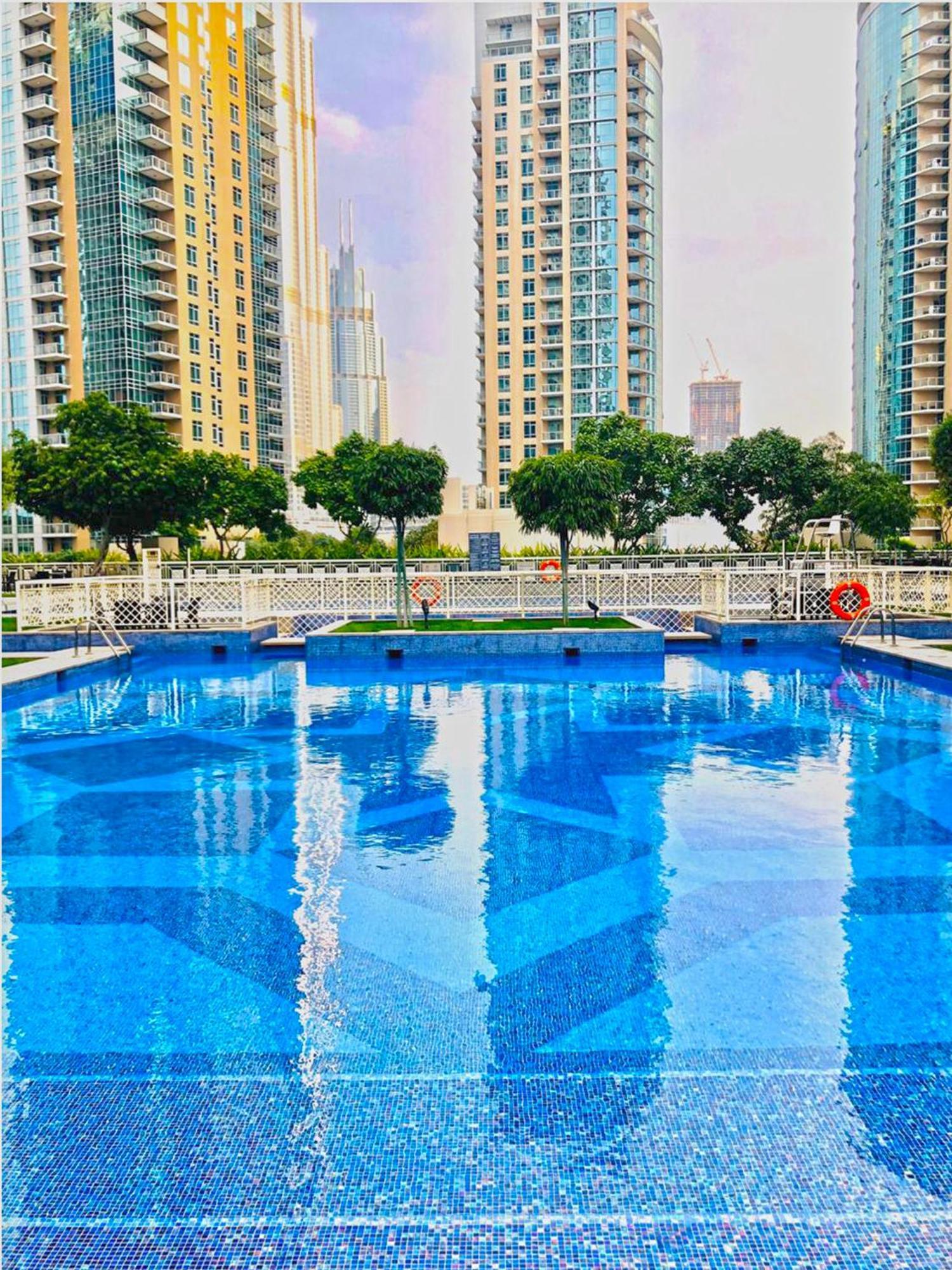 Spectacular Burj Khalifa View 2Br 29 Boulevard Tower 2 دبي المظهر الخارجي الصورة